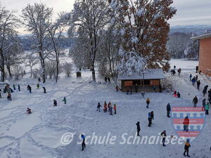 Winterstimmung im Pausehof